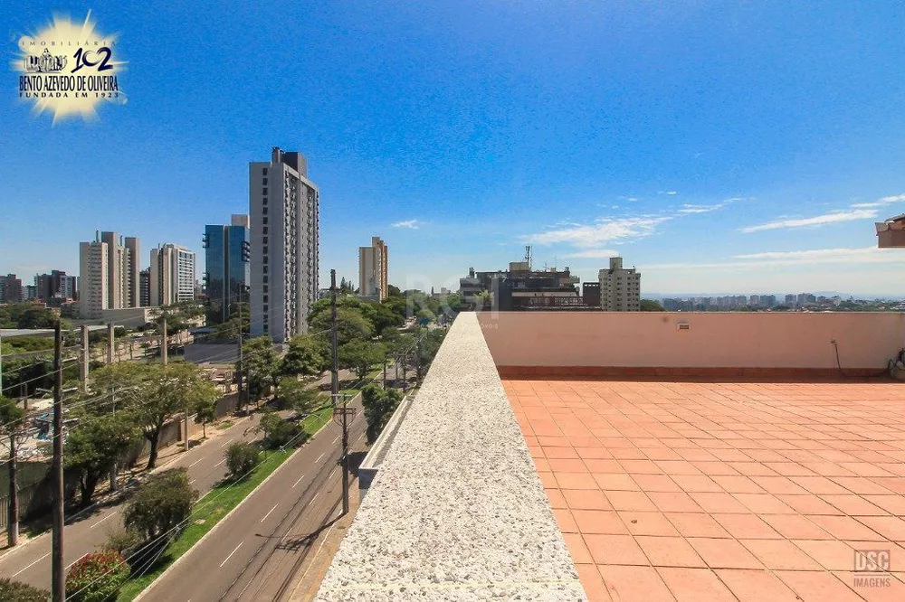 Cobertura, 3 quartos, 261 m² - Foto 1