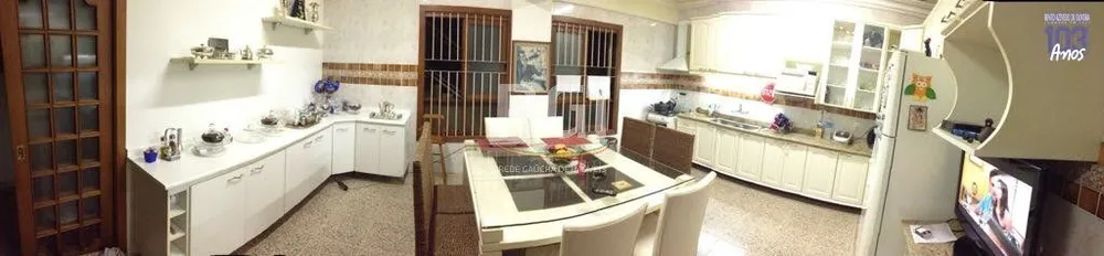 Casa, 3 quartos, 192 m² - Foto 6