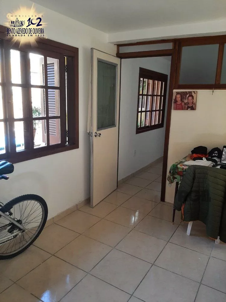 Casa, 5 quartos, 330 m² - Foto 3