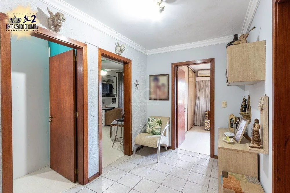 Casa, 3 quartos, 240 m² - Foto 1