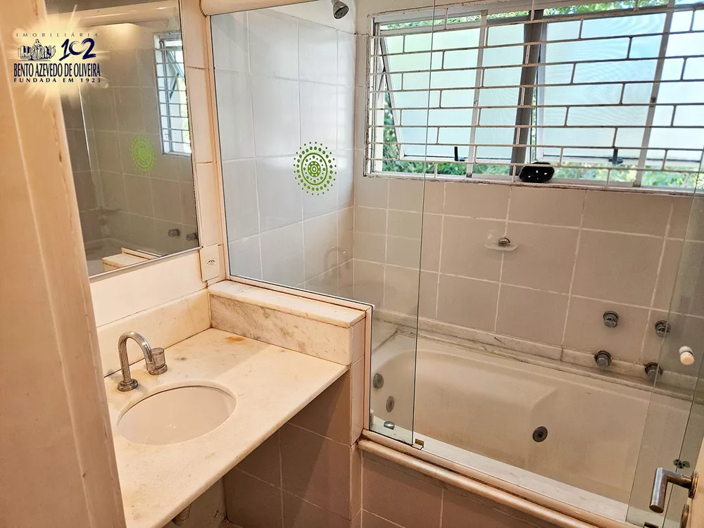 Casa, 4 quartos, 233 m² - Foto 8