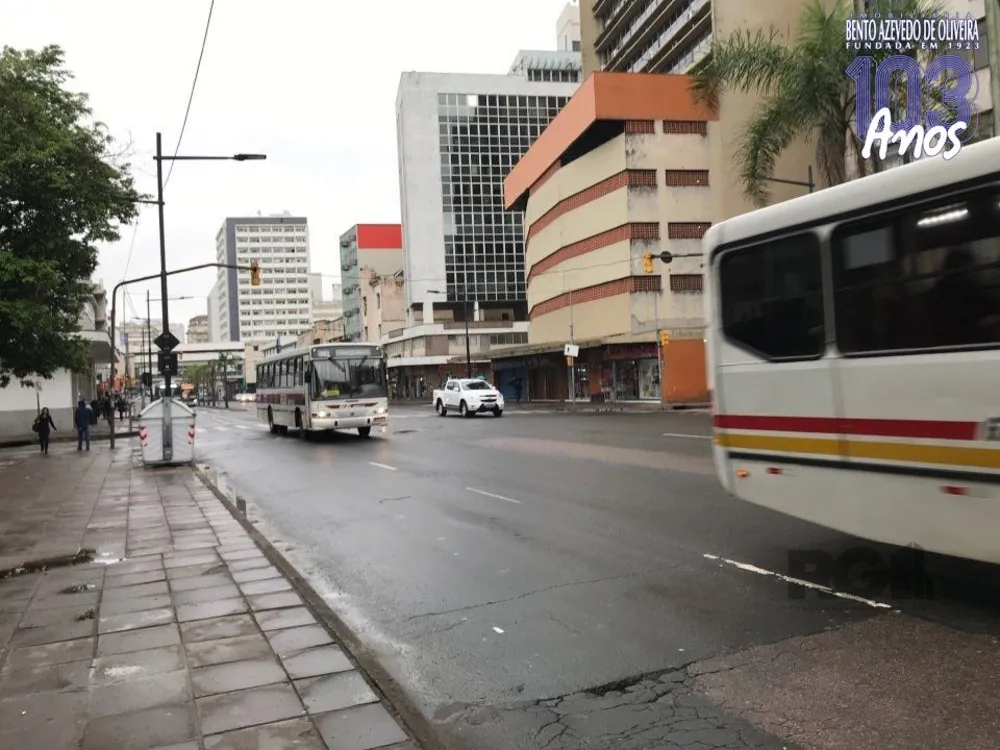 Prédio Inteiro - Foto 1