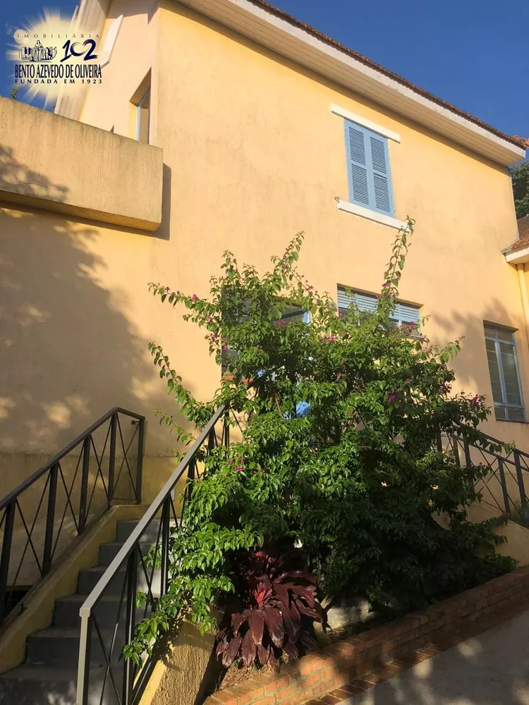 Casa, 3 quartos, 240 m² - Foto 2