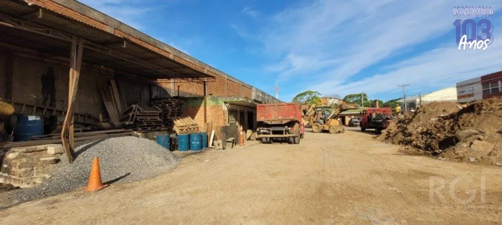 Casa, 4 quartos, 294 m² - Foto 3
