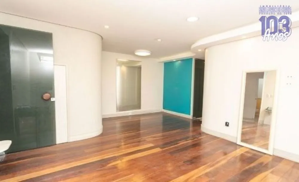 Cobertura, 3 quartos, 202 m² - Foto 2