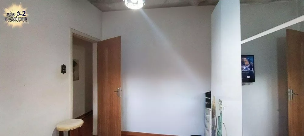 Casa, 4 quartos, 208 m² - Foto 4
