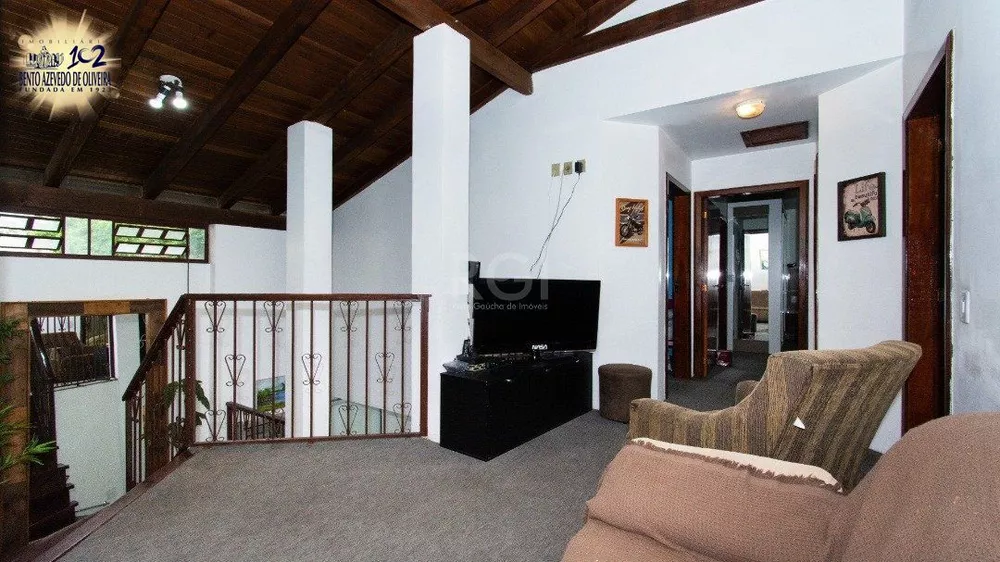 Casa, 3 quartos, 238 m² - Foto 2