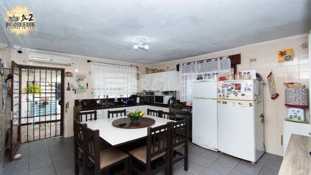 Casa, 3 quartos, 238 m² - Foto 4
