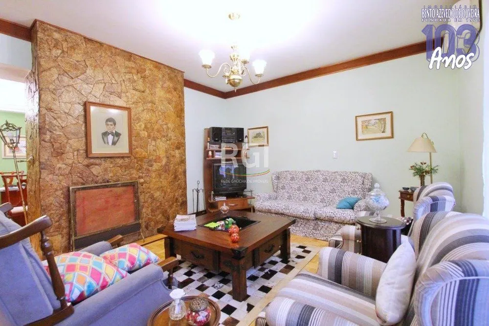 Casa, 3 quartos, 250 m² - Foto 1