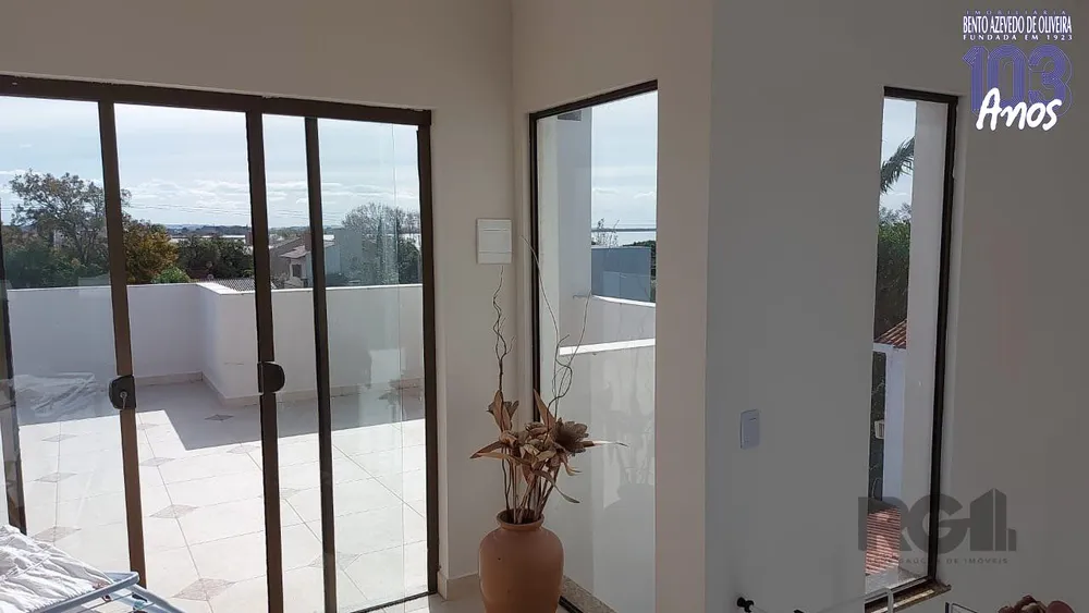 Casa, 3 quartos, 210 m² - Foto 2