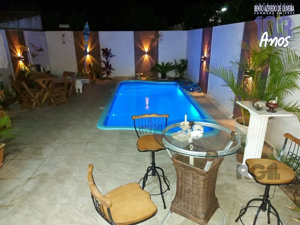 Casa, 3 quartos, 210 m² - Foto 1