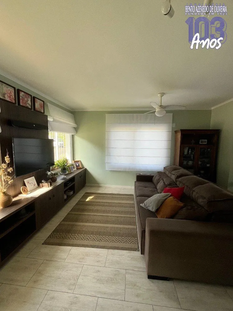 Casa, 3 quartos, 137 m² - Foto 1
