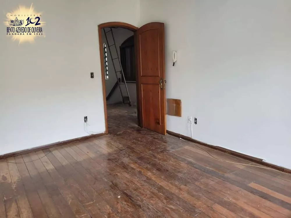 Casa, 5 quartos, 400 m² - Foto 1