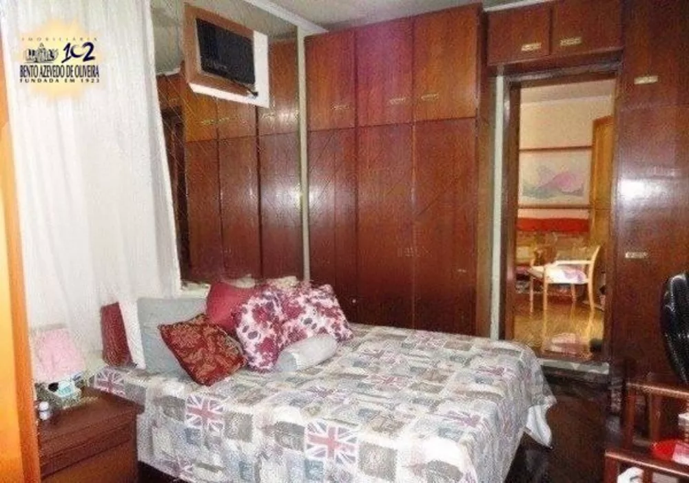 Casa, 3 quartos, 217 m² - Foto 2