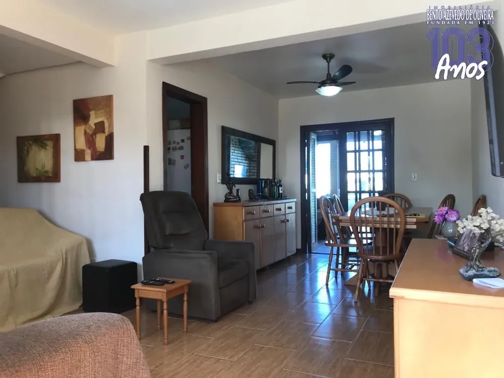 Casa, 3 quartos, 127 m² - Foto 2