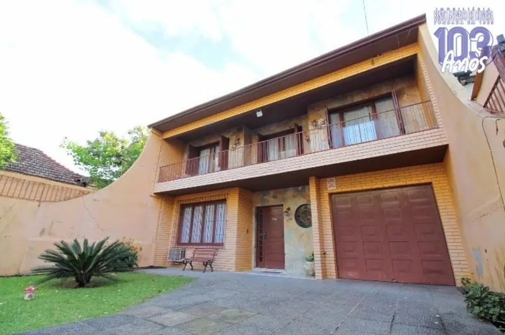 Sobrado, 3 quartos, 223 m² - Foto 1