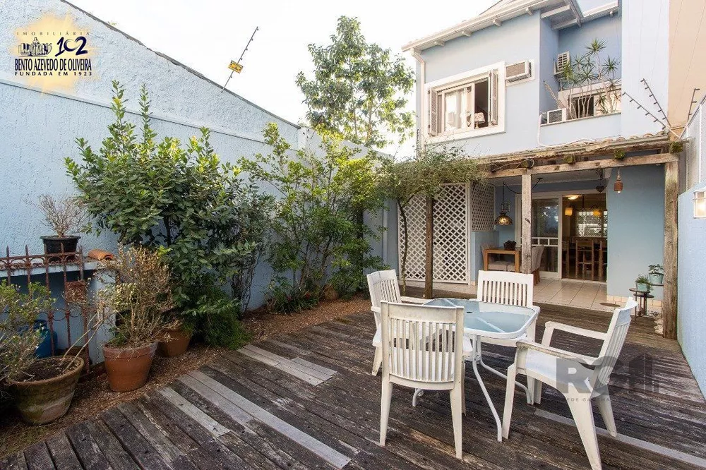 Casa, 4 quartos, 167 m² - Foto 1