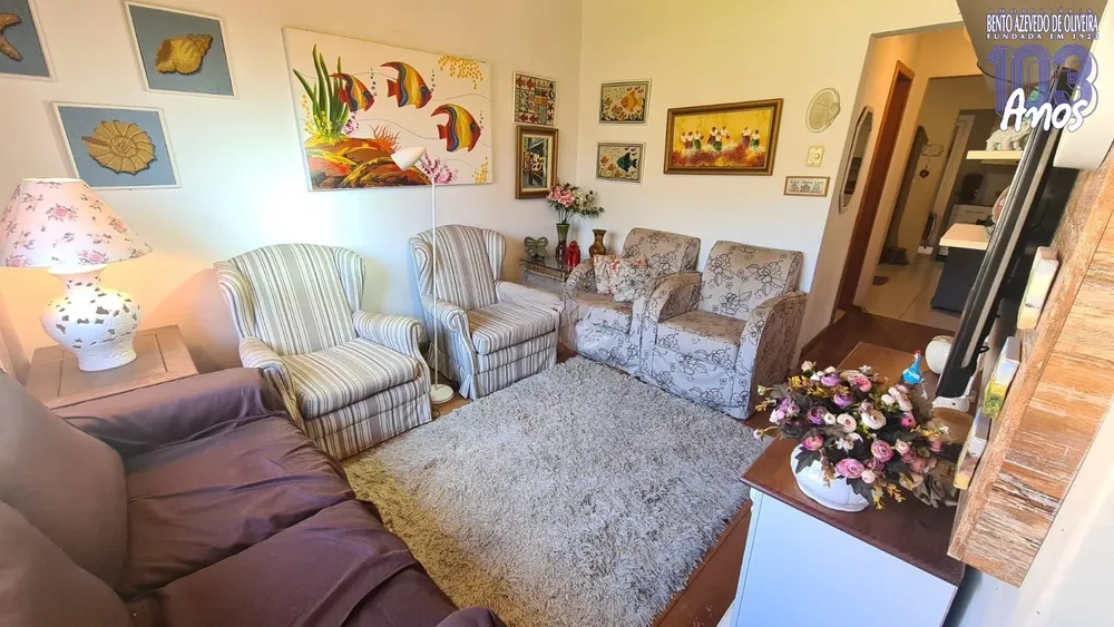 Casa, 4 quartos, 145 m² - Foto 1
