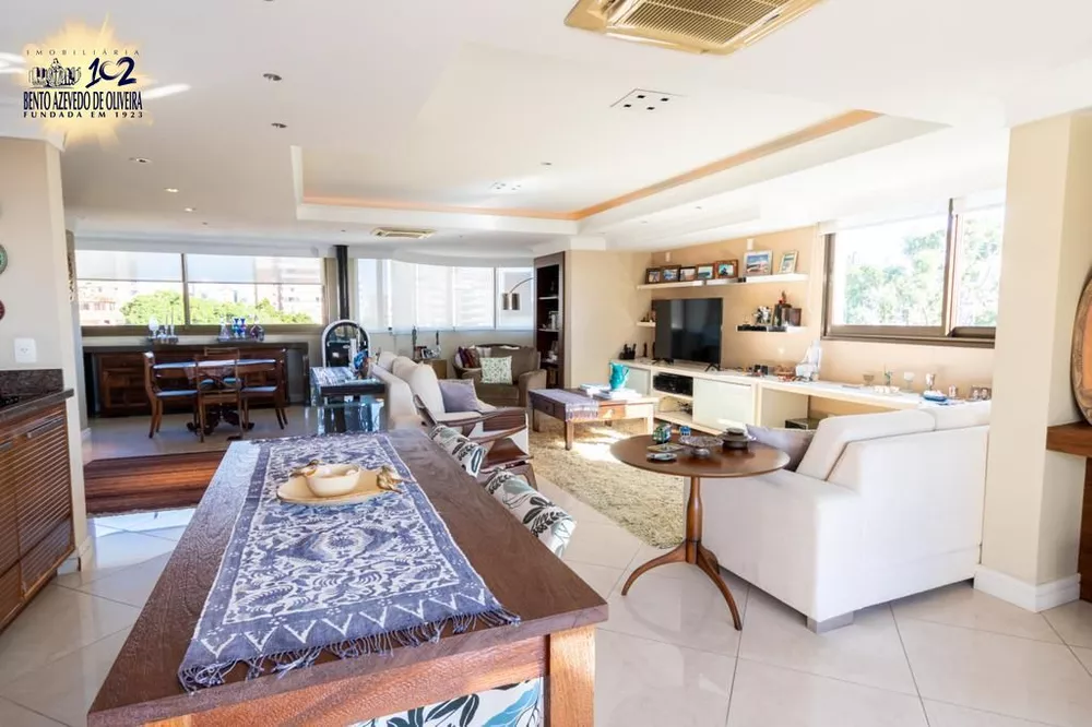 Cobertura, 3 quartos, 278 m² - Foto 1