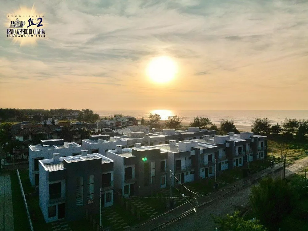 Sobrado, 3 quartos, 121 m² - Foto 1