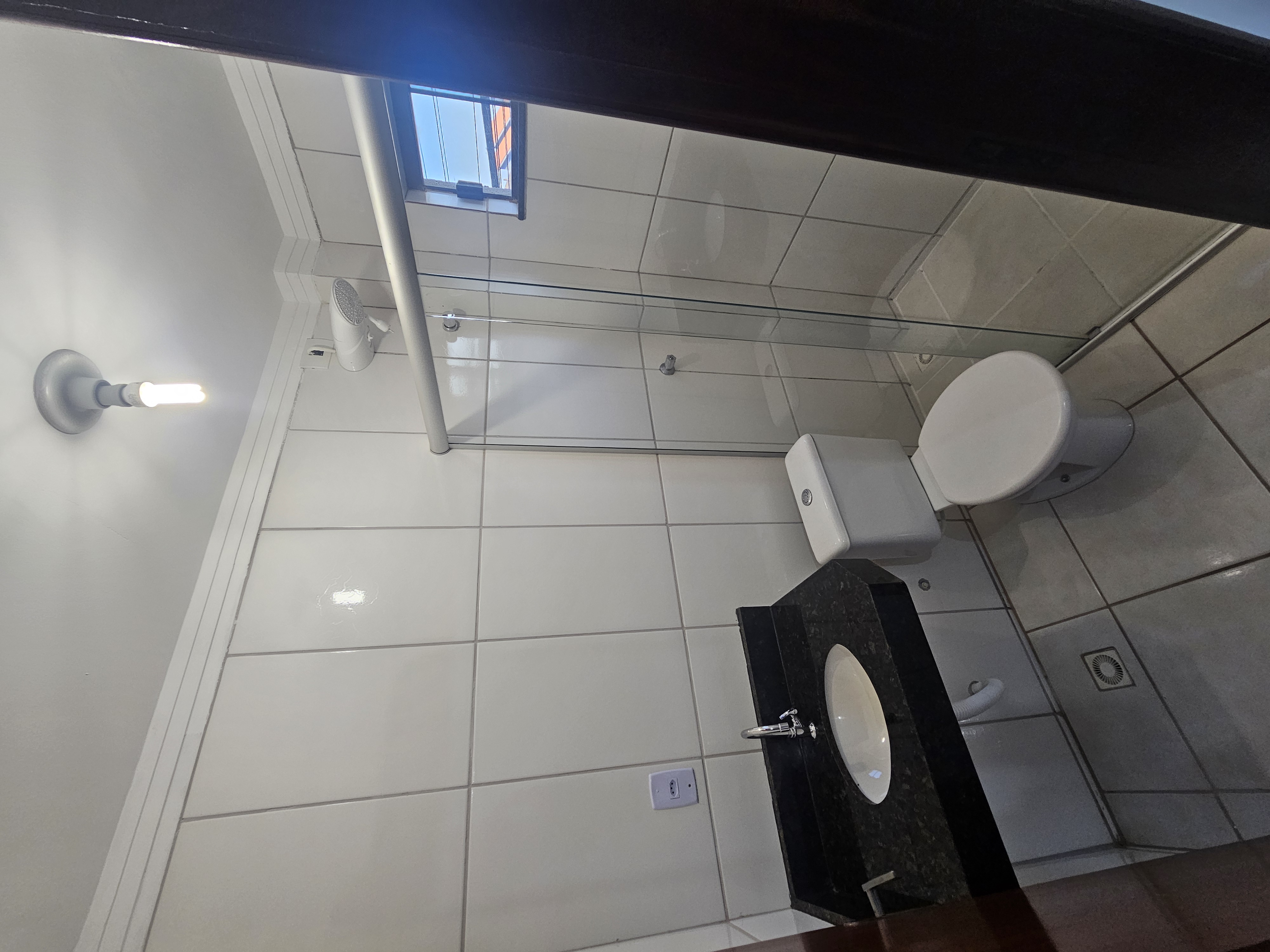 Apartamento para alugar com 2 quartos, 80m² - Foto 11