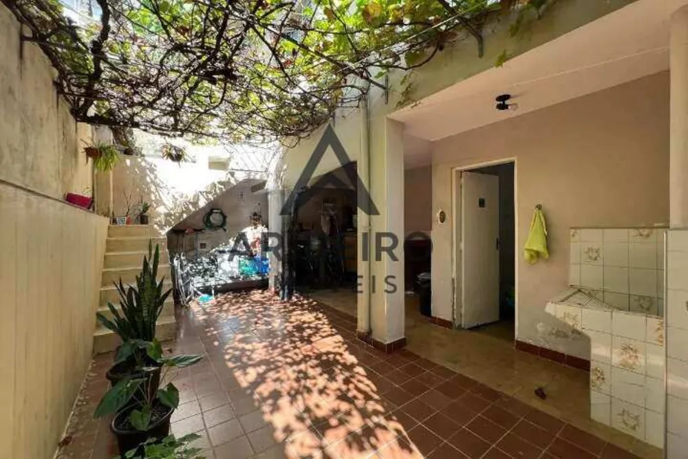 Sobrado, 3 quartos, 200 m² - Foto 1