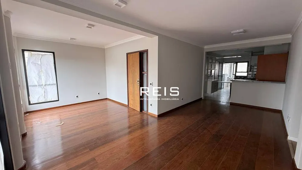 Apartamento, 3 quartos, 156 m² - Foto 2
