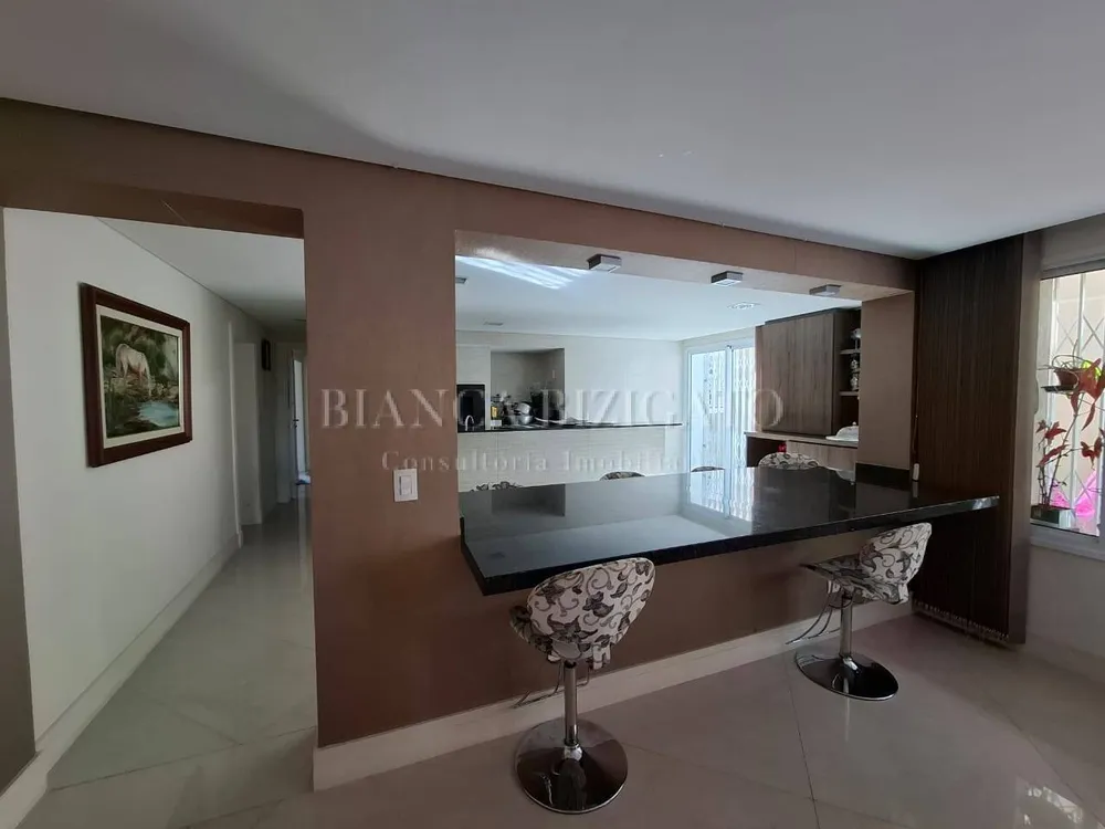 Casa, 7 quartos, 733 m² - Foto 3