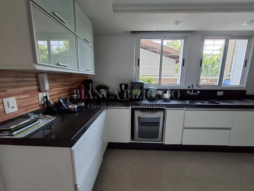 Casa, 7 quartos, 733 m² - Foto 12