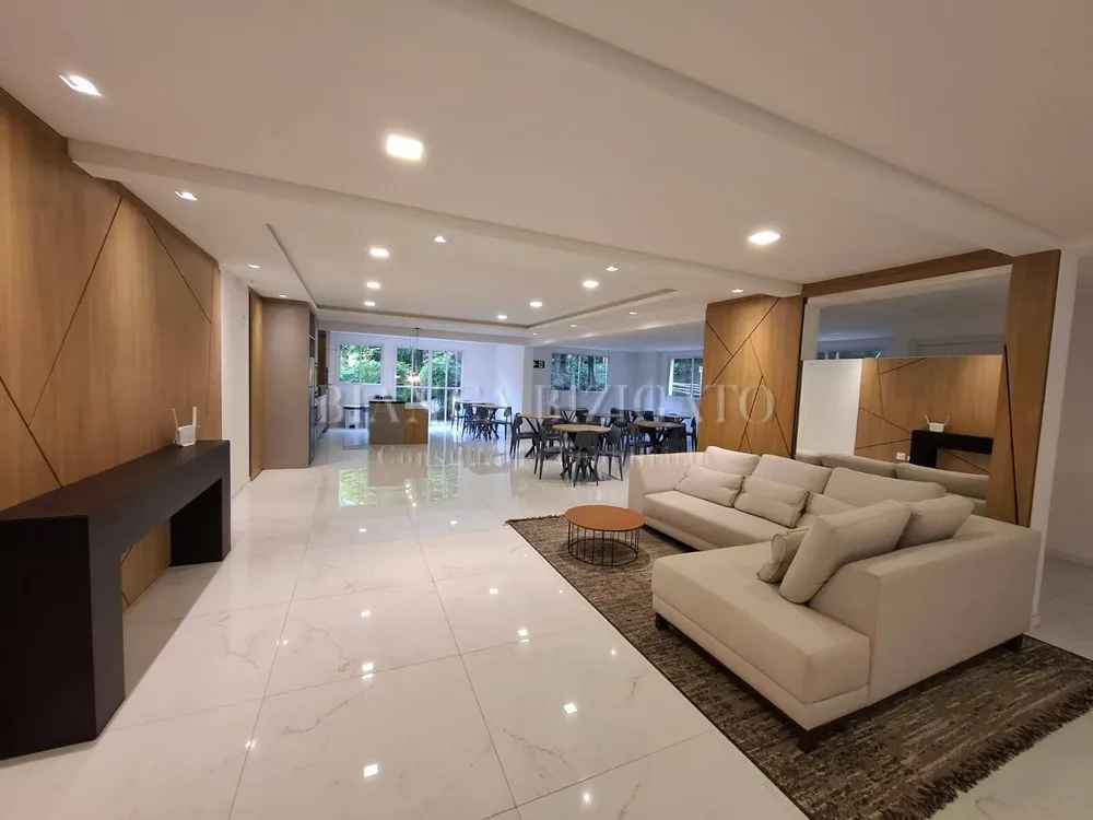 Cobertura, 3 quartos, 212 m² - Foto 11