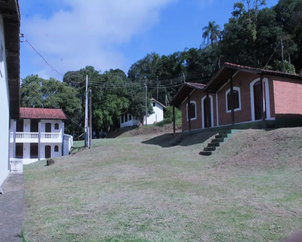 Sítio, 24 quartos, 6 m² - Foto 5