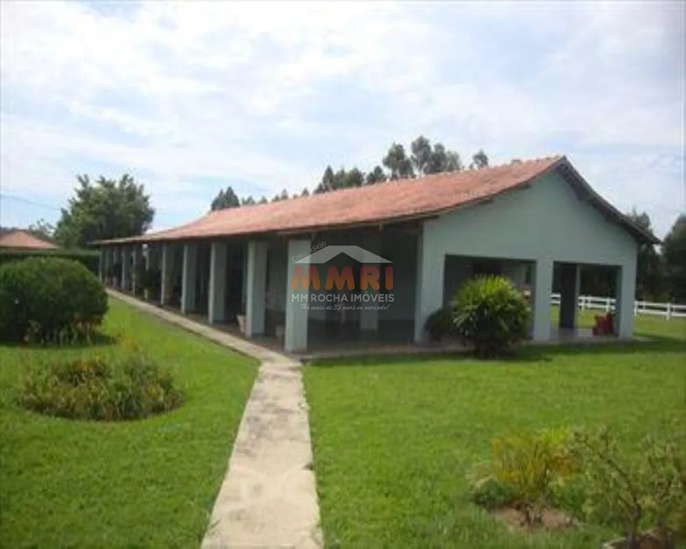 Sítio, 12 quartos, 2 m² - Foto 1