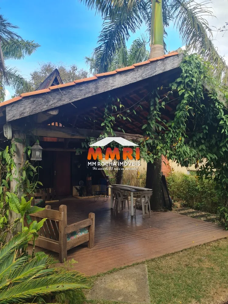 Chácara, 3 quartos, 2000 m² - Foto 1