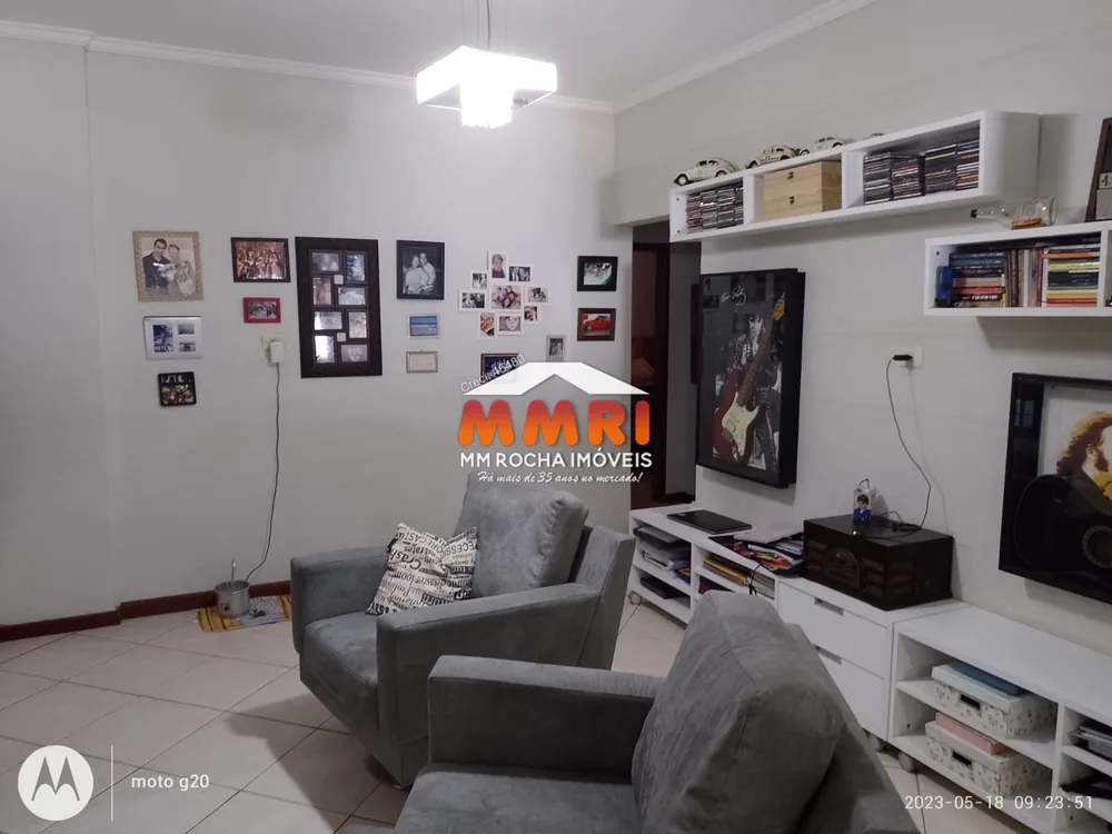 Chácara, 3 quartos, 753 m² - Foto 3