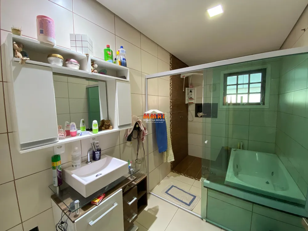 Chácara, 3 quartos, 3000 m² - Foto 1