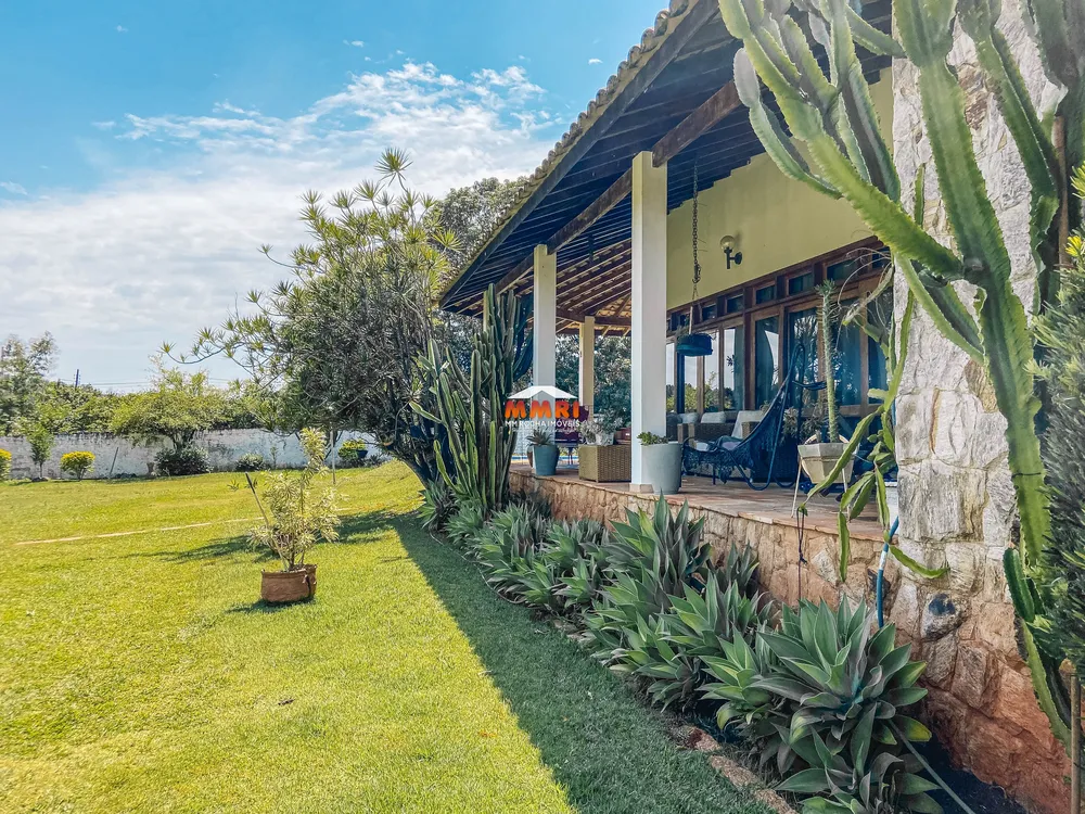 Chácara, 3 quartos, 2210 m² - Foto 4