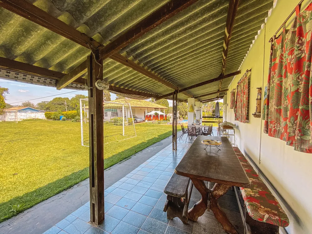 Chácara, 3 quartos, 2210 m² - Foto 3