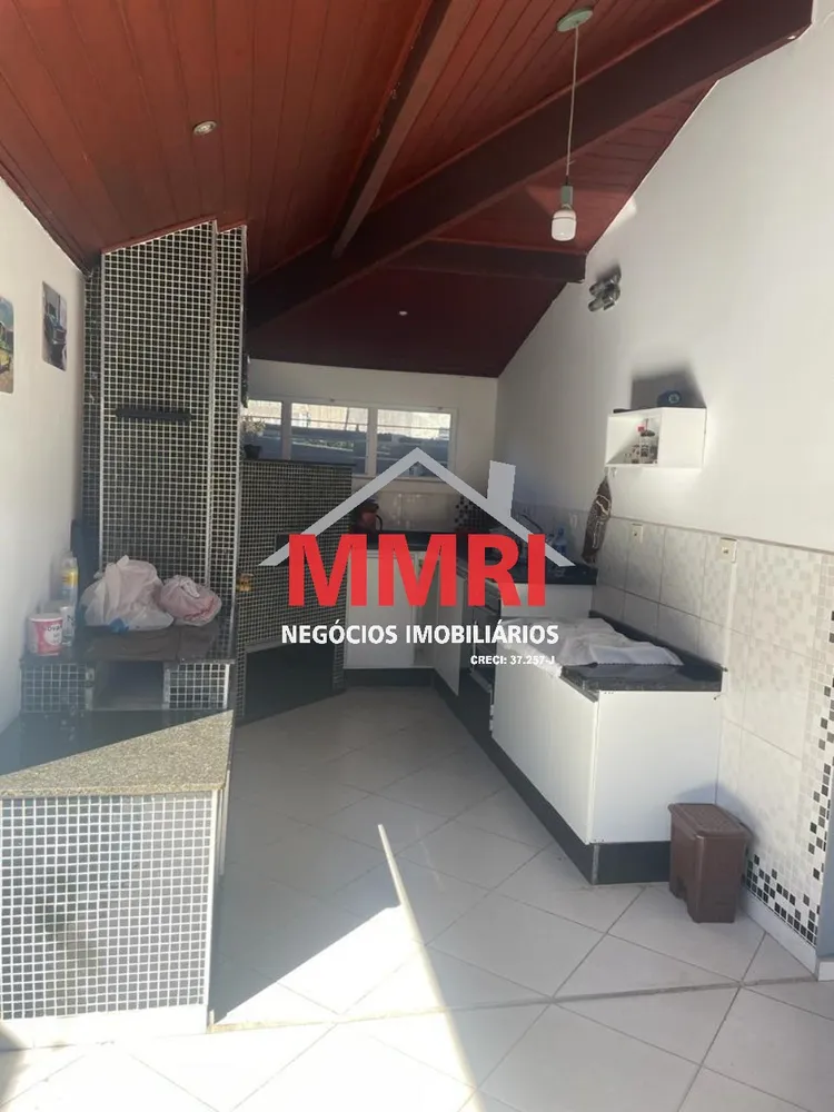 Casa, 3 quartos, 330 m² - Foto 2