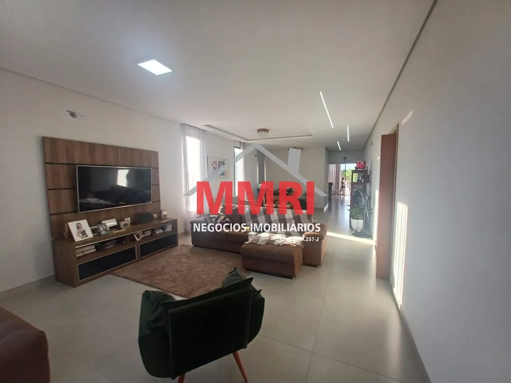Chácara, 4 quartos, 800 m² - Foto 3