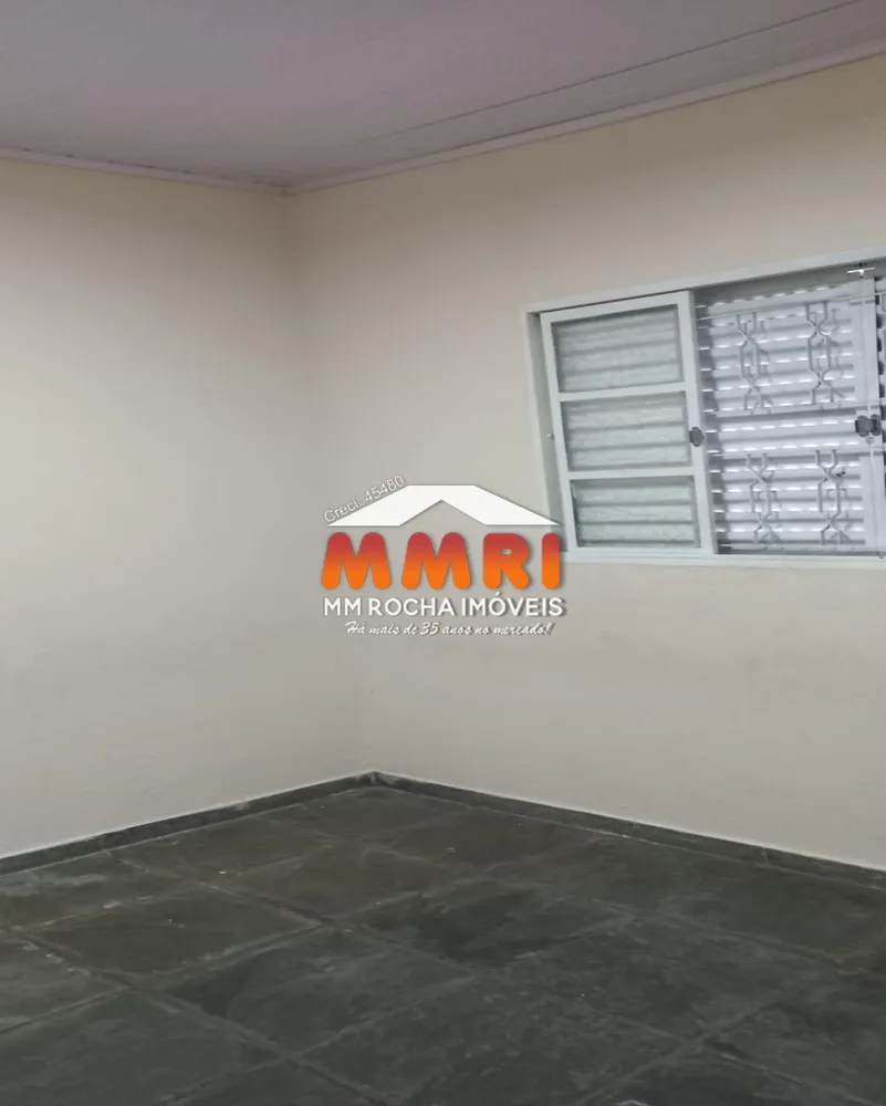 Chácara, 2 quartos, 607 m² - Foto 1