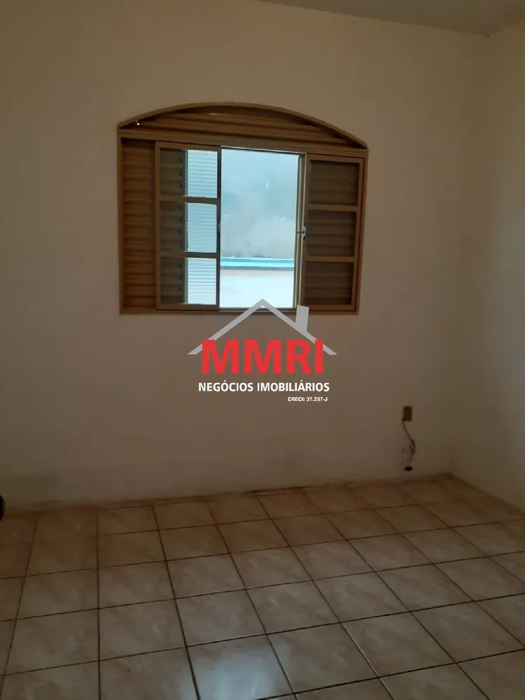 Casa, 2 quartos, 200 m² - Foto 2