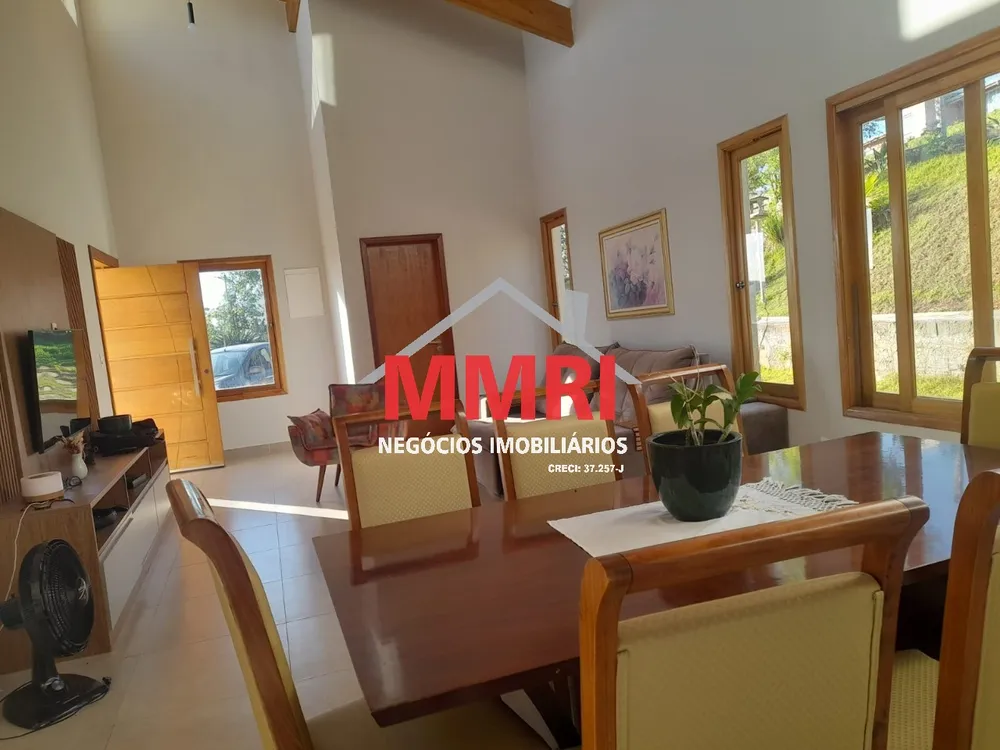 Chácara, 2 quartos, 2100 m² - Foto 1