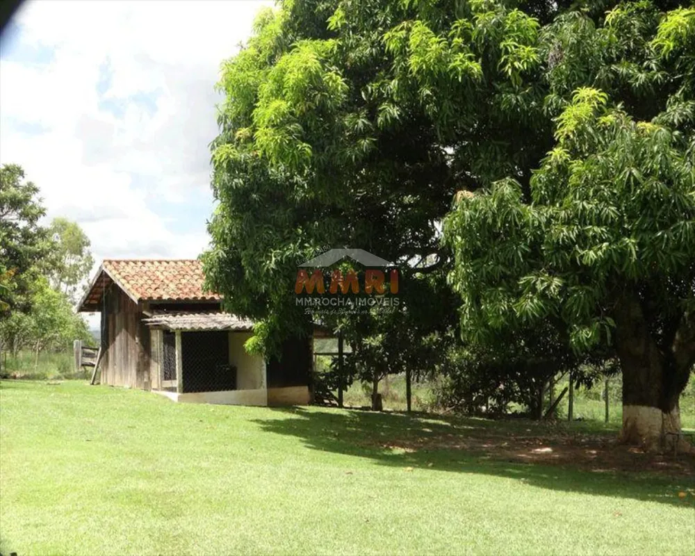 Sítio, 2 quartos, 4 m² - Foto 5