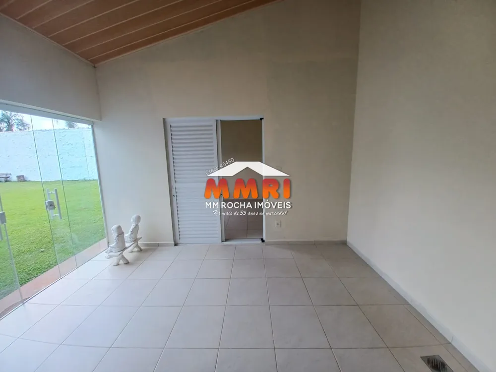 Chácara, 3 quartos, 1000 m² - Foto 1