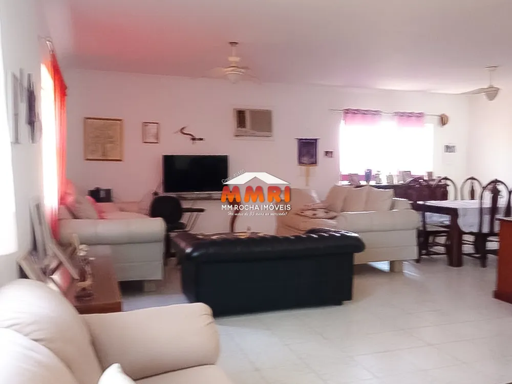 Chácara, 3 quartos, 1205 m² - Foto 3