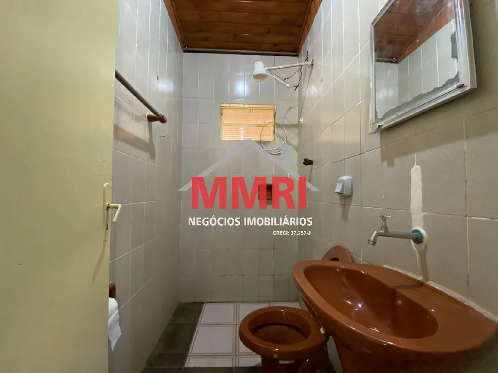 Chácara, 4 quartos, 3218 m² - Foto 1
