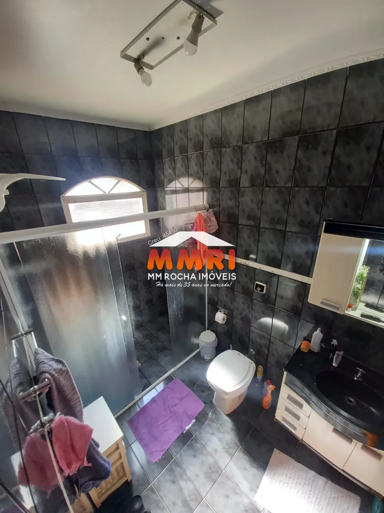 Casa, 3 quartos, 225 m² - Foto 2