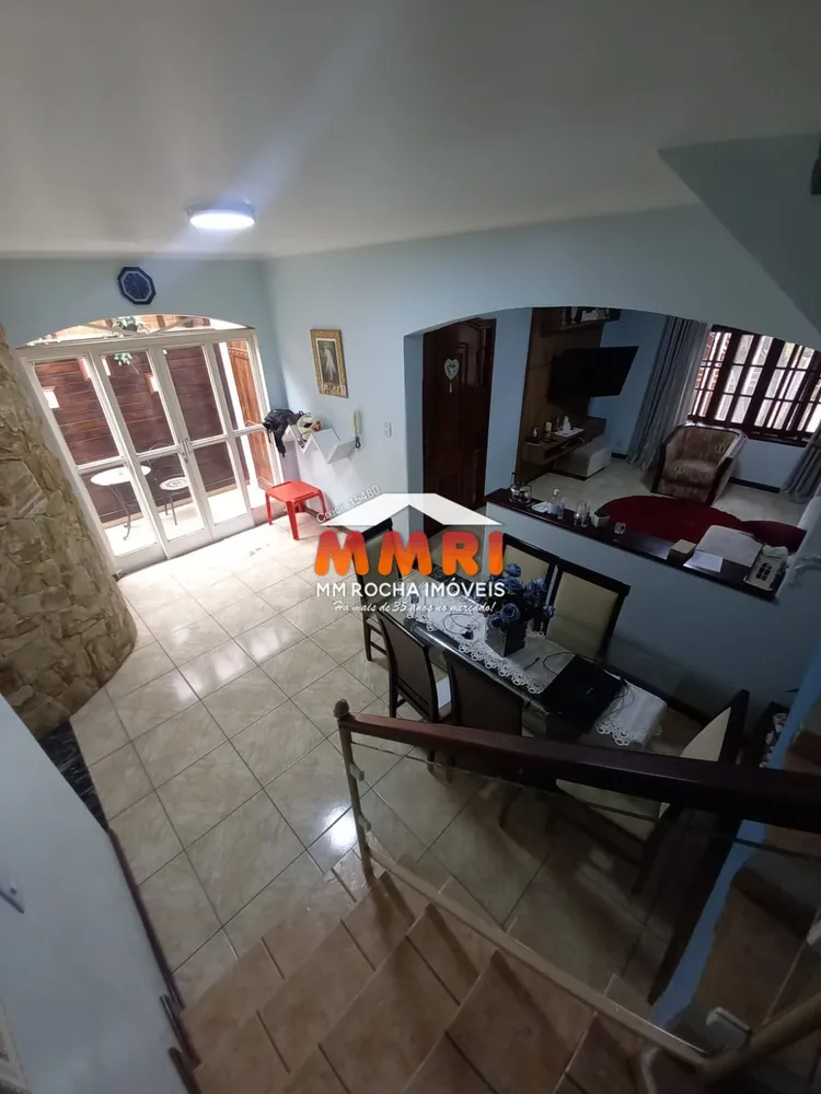 Casa, 3 quartos, 225 m² - Foto 8