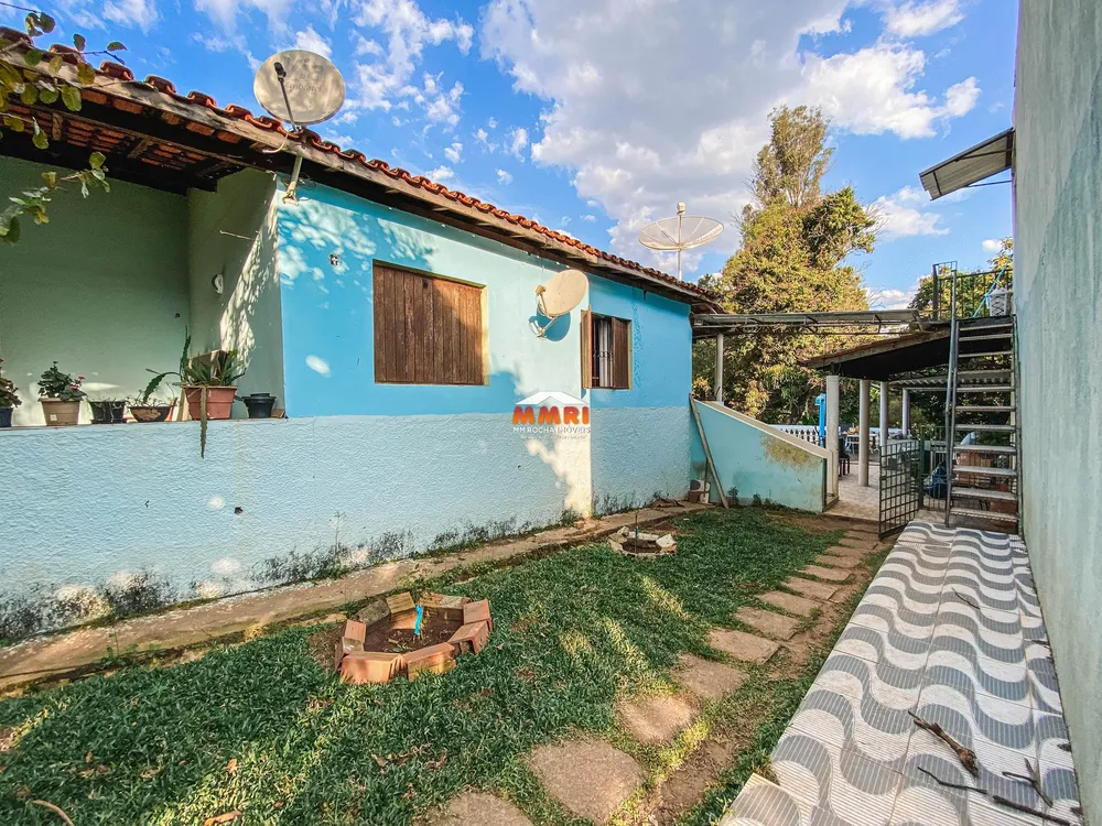 Chácara, 3 quartos, 1800 m² - Foto 2