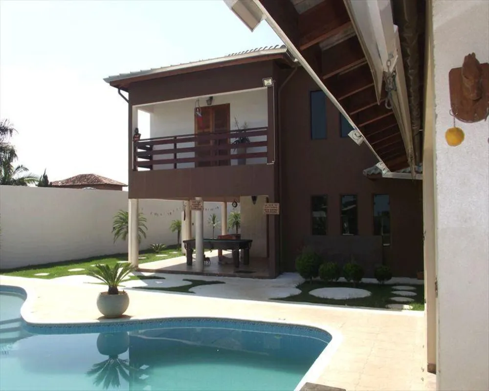 Chácara, 6 quartos, 1000 m² - Foto 1